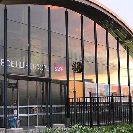 2 De Caractere. Апартаменты Ла-Мадлен