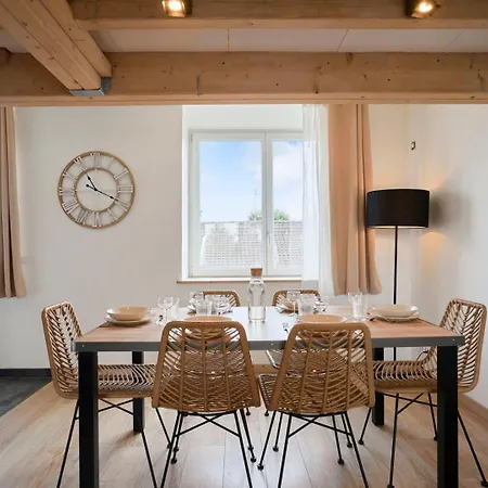 2 De Caractere. Ла-Мадлен